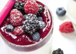 Carpediem - Panna cotta con frutos del bosque