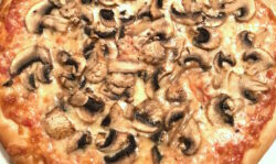 Pizza funghi