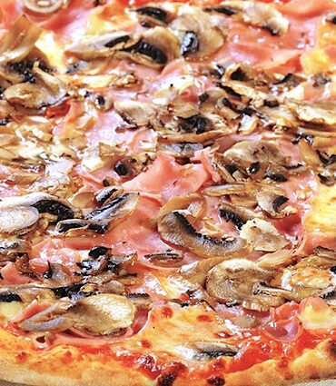 Pizza Prosciutto e Funghi