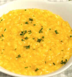 Risotto con azafrán