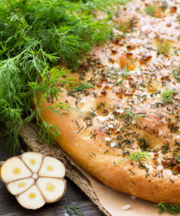 Schiacciatella (pan de pizza) con ajo