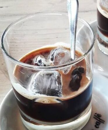 Café con hielo